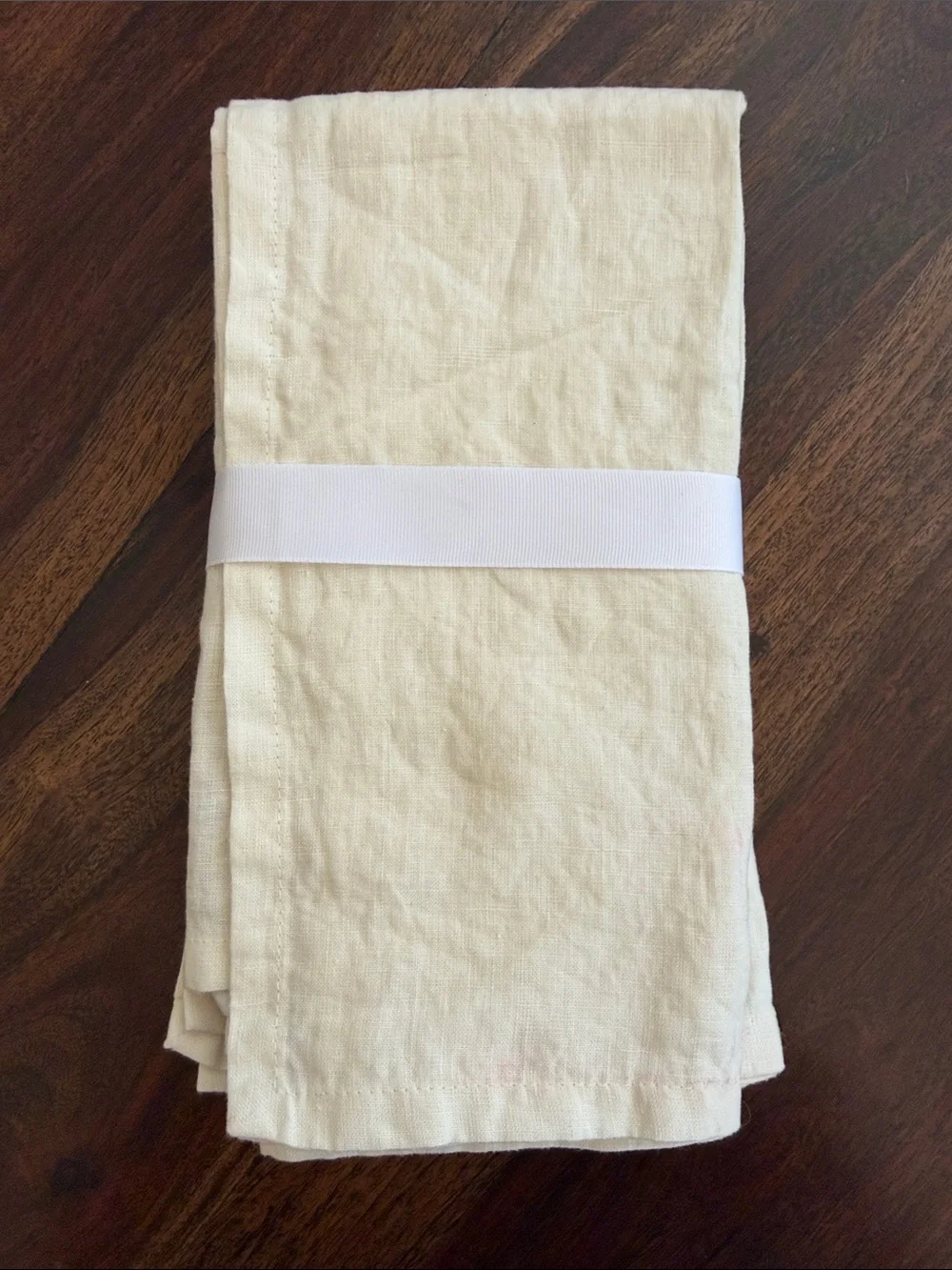 NEW One Size Pottery Barn Cream 100% Linen Napkin Set with Sand Dollar Motif